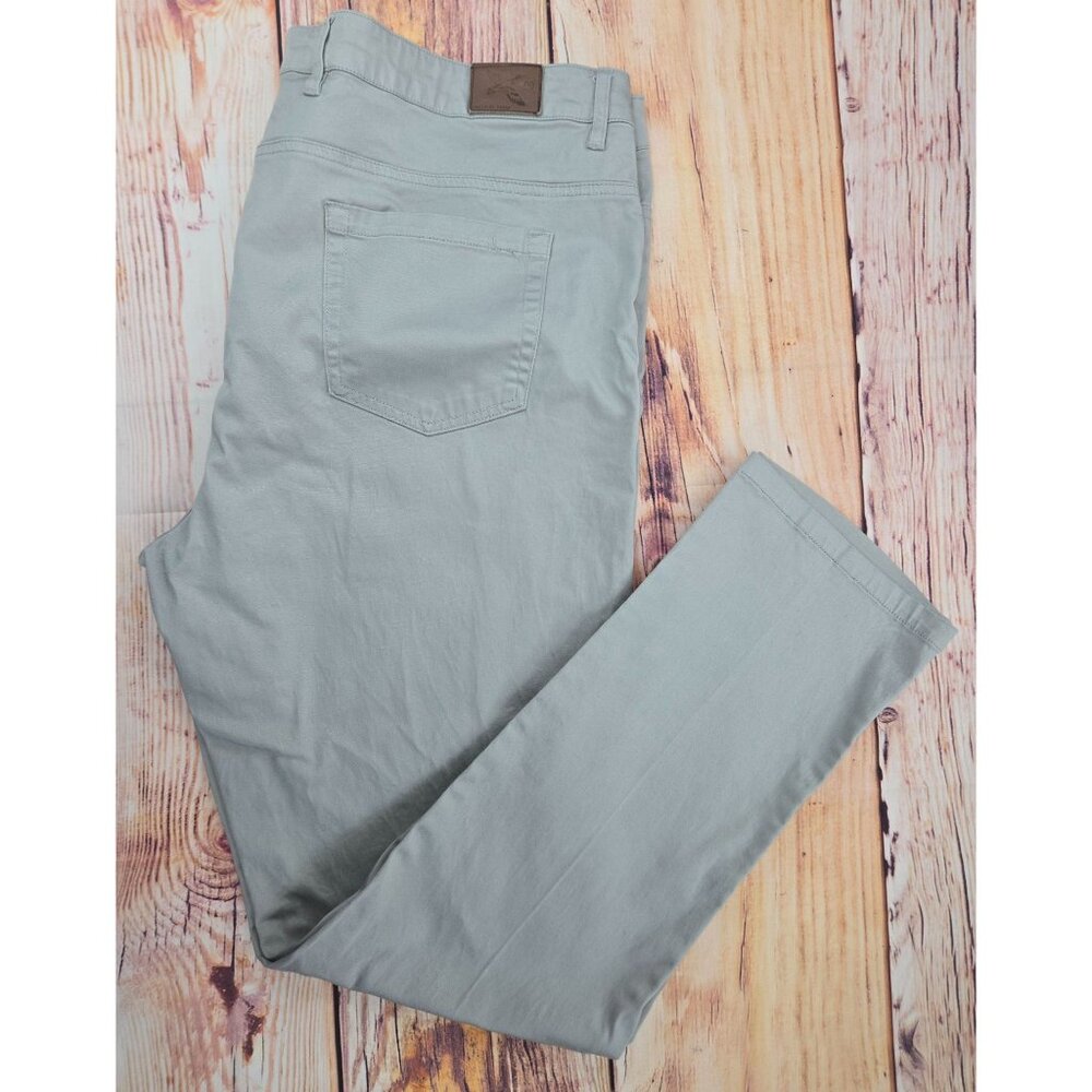 Classic Men's Light Gray Casual Pants